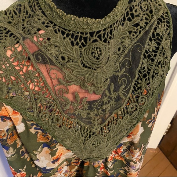 Tank top - Picture 4 of 6